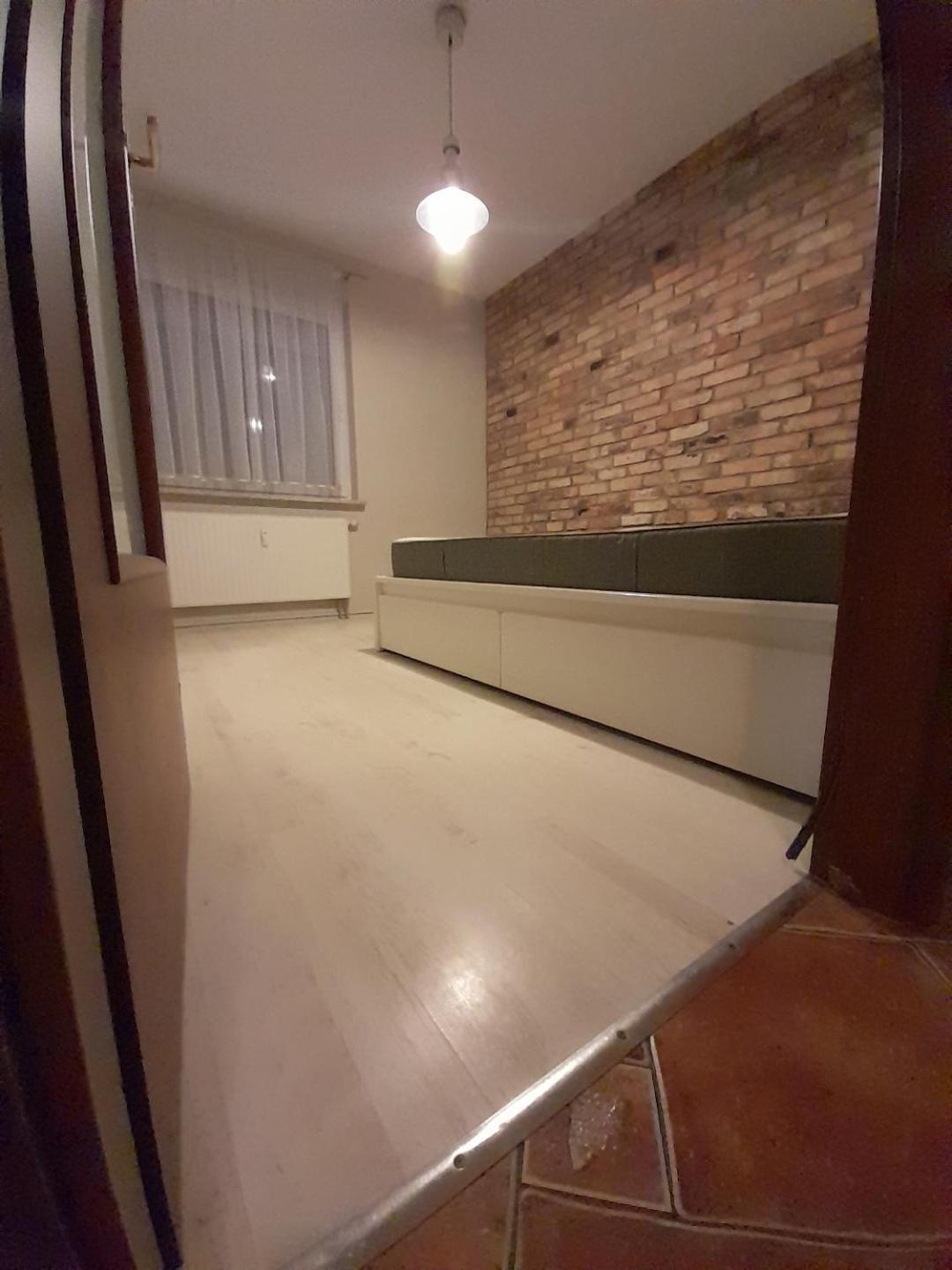 ,mieszkanie ,2 Pokoje,duzy Taras,parking Gdynia